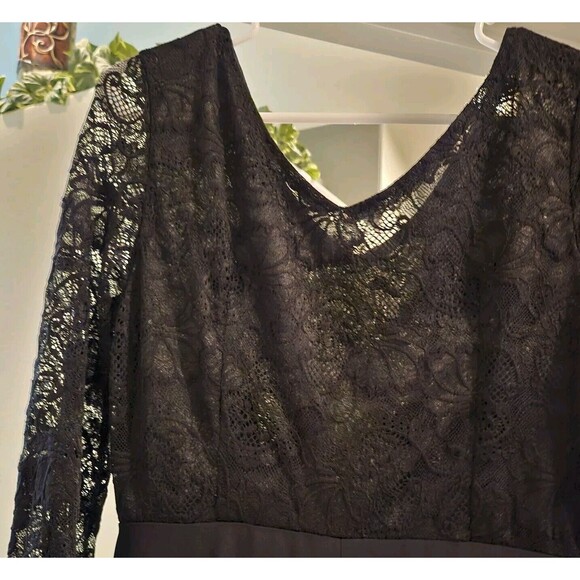 Black Lace Maxi Gown Dress Medium Size 6/8 Sheer with Slip Side Zip Worn Once - Picture 12 of 13